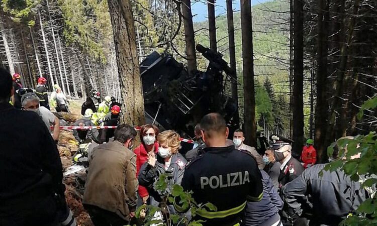 Accidente de Teleferico en Italia deja 13 muertos