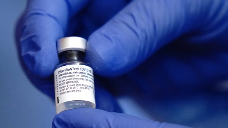 Estados Unidos autoriza vacuna contra el COVID-19 para mayores de 12 años