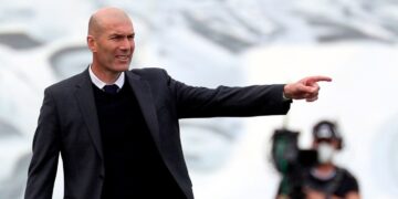 Zinedine Zidane no seguirá al frente del Real Madrid
