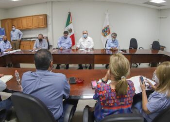 Agiliza Municipio recolección de ramas que dejó la tromba en N. Laredo
