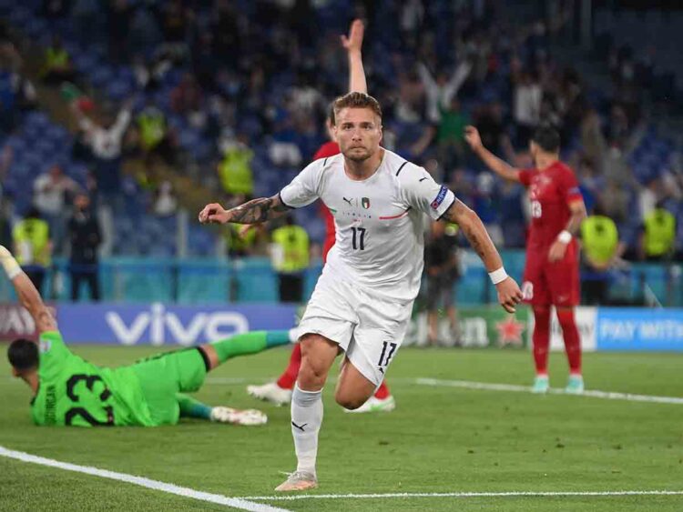Italia golea 3-0 a Turquía en debut de Eurocopa 2021