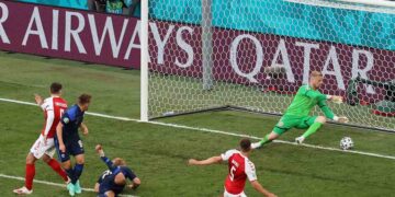  Finlandia doblega a Dinamarca 1-0 en Eurocopa