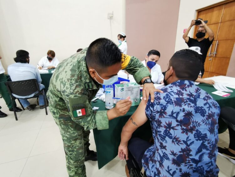 Exhorta Salud Municipal  a vacunarse contra Covid