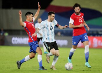 Chile empata 1-1 con Argentina y opaca el golazo de Messi