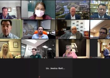 Aborda Grupo Región Laredos  la reapertura de los puentes