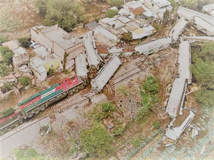 Descarrila tren en Tonalá, Jalisco; 1 muerto y 3 heridos