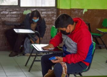 Calendario de la SEP 2021-2022 se alarga y le dice adiós a las vacaciones