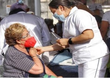 Empresarios contribuirían con Federación para acelerar programa de vacunación Covid