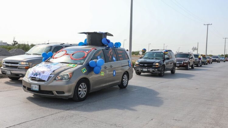 Cambian fiesta de graduación por  “gallo vehicular” Prepa de Nuevo Laredo
