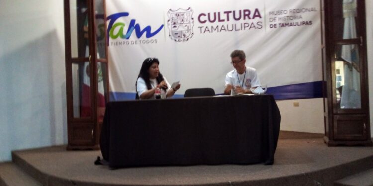 Carlos Acosta, una celebridad de la poesía en El Mante