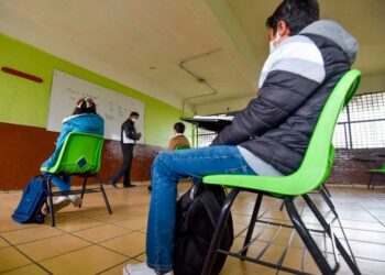 Llama Iglesia a aprovechar renovación de la educación