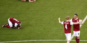 Austria avanza y se cita en octavos con Italia en Eurocopa