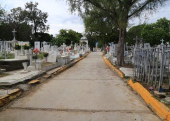 Realiza Ayuntamiento de Victoria jornada de limpieza en panteones