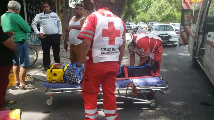 Padre de familia resulta  lesionado al ser atropellado