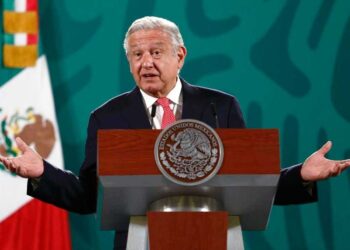 Reitera AMLO que EU pidió informes sobre G. Cabeza de Vaca y “no soy tapadera…”