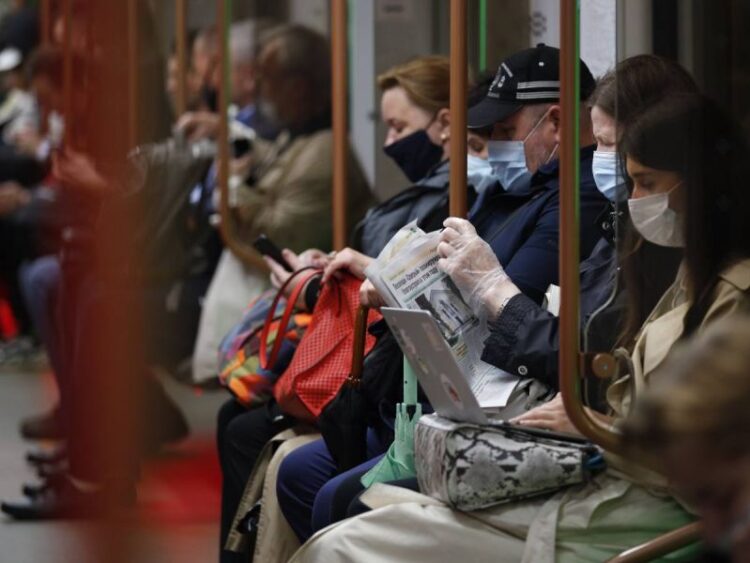 ‘Variante Delta de Covid puede transmitirse en segundos y sin contacto directo’