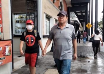 Semáforo rojo pone a “temblar” a locatarios de nuevo mercado