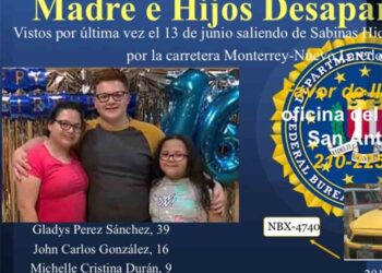 FBI busca a familia desaparecida en carretera Monterrey-Nuevo Laredo