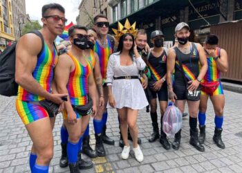 CDMX se pinta de arcoiris por marcha del Orgullo Gay