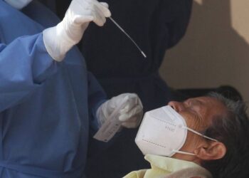 Nuevo León registró 5 días con aumentos en incidencia diaria por covid