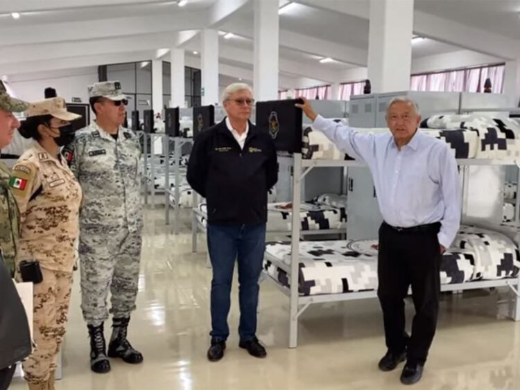 Vamos a dejar 500 cuarteles de la Guardia Nacional: AMLO