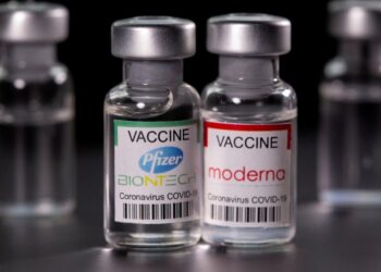 Vacunas de Pfizer y Moderna podrían ofrecer protección de por vida: estudio