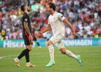 Gana España 5-3 a Croacia en tiempo extra y avanza en Eurocopa