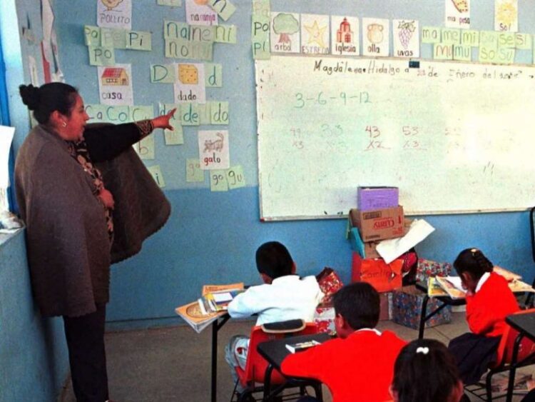 SCJN ordena realizar consulta para Ley General de Educación