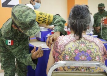 Piden a personas vacunadas contra Covid  mantener medidas sanitarias