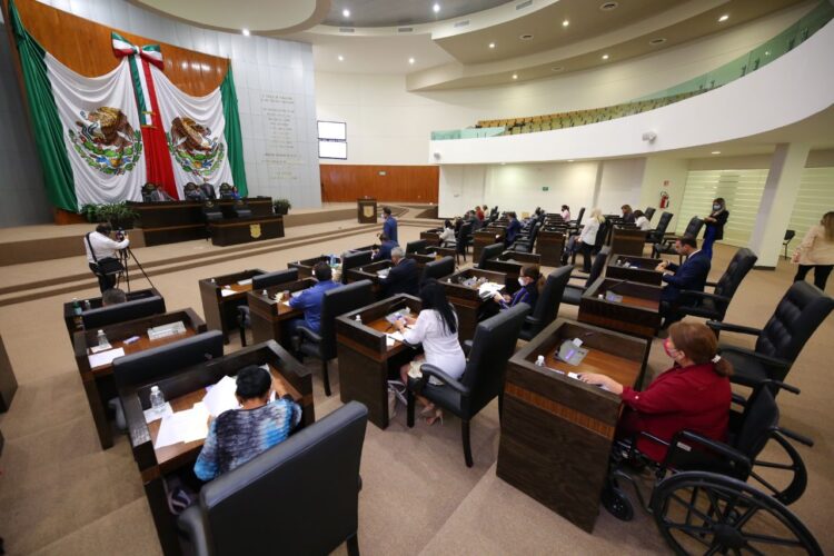 Otorga Congreso pensión vitalicia a diputada de Morena Guillermina Medina