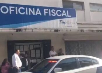 Comienza la Fiscal a aplicar multas y recargos a contribuyentes morosos