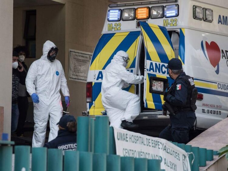 México supera las 233 mil muertes por covid-19; curva epidémica sube a 17%