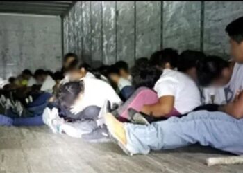 Cubren de cal a 100 indocumentados para no ser detectados