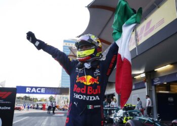 ‘Checo’ Pérez conquista el GP de Azerbaiyán