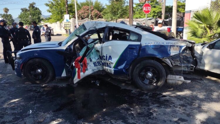 Muere policía tras accidente