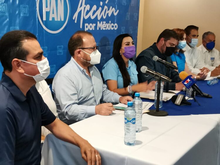 Candidatos panistas denuncian imprecisiones en conteo de votos