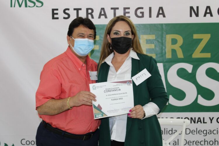 Fortalece IMSS salud emocional del personal