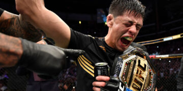 Brandon Moreno se convierte en el primer campeón mexicano en la UFC