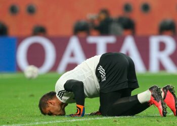 Nahuel Guzmán se accidenta en pretemporada