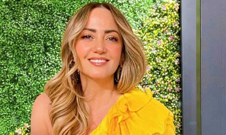La conductora Andrea Legarreta defiende a Los Ángeles Azules