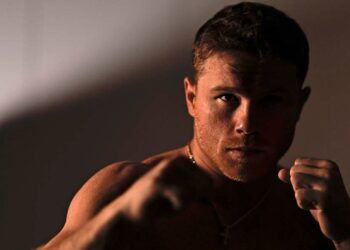 Canelo desea enfrentar a Bertebiev