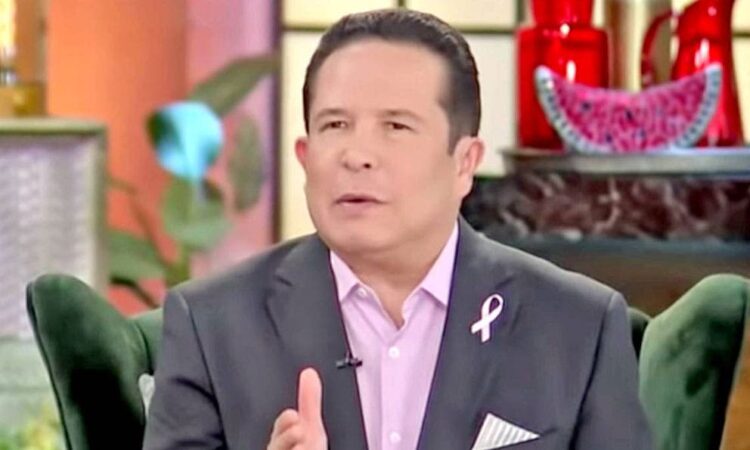 Gustavo Adolfo Infante responde a denuncia de Alejandra Guzmán