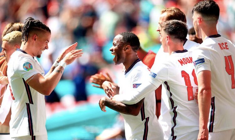 Inglaterra arranca bien  ante Croacia