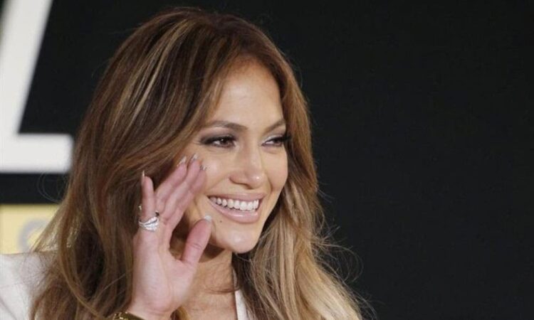 Jennifer López es la protagonista de la película ‘Atlas’ para Netflix