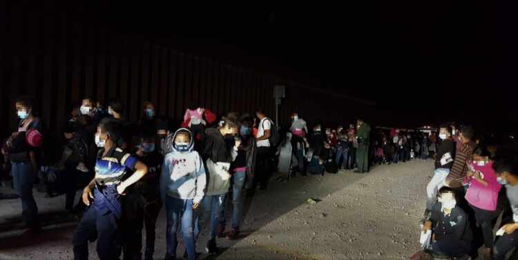 Más de 500 mil indocumentados detenidos en frontera México-EU en tres meses