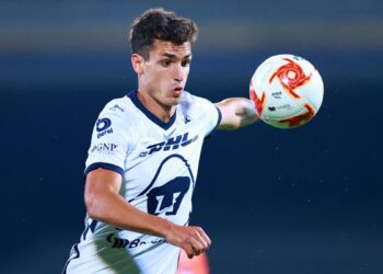 Se refuerza Pumas con 4 jugadores