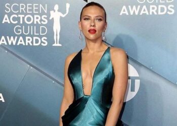 Scarlett Johansson sacara su propia marca de belleza