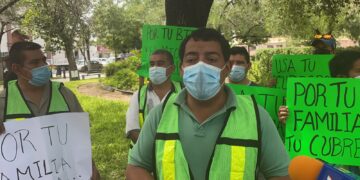 Piden ambulantes desinfectar calle Hidalgo