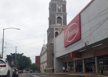 Demandan repavimentación de calle Juan B. Tijerina en corazón e Victoria.