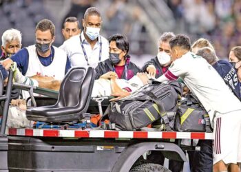 Amargo empate para el Tri; lesión del ‘Chucky’ conmocionó al equipo